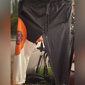 LV Jogger Set